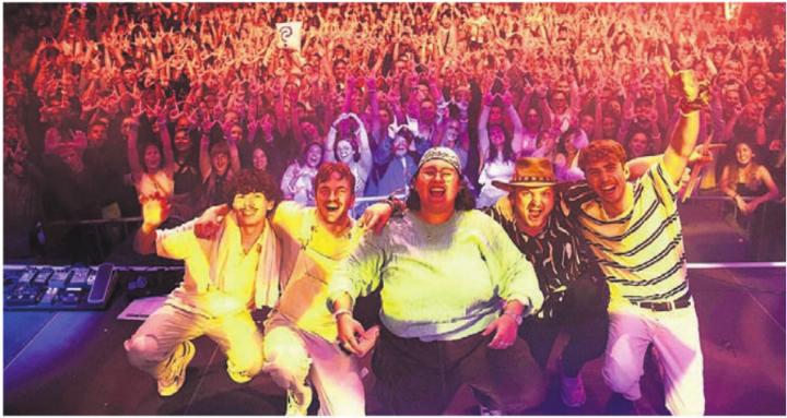 What Rules ist eine junge, aufstrebende Pop/Hip-Hop-Band aus der Region Baden, welche jetzt die Schweiz erobern will.