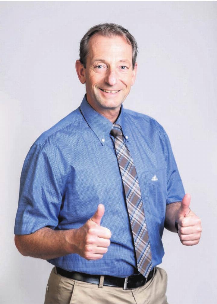 Die Schule Bremgarten ist für ihn eine Herzensangelegenheit. Seine ersten 100 Tage als Gesamtschulleiter hat Manfred Knecht nun hinter sich. Bild: zg Die Schule Bremgarten ist für ihn eine Herzensangelegenheit. Seine ersten 100 Tage als Gesamtschulleiter hat Manfred Knecht nun hinter sich. Bild: zg