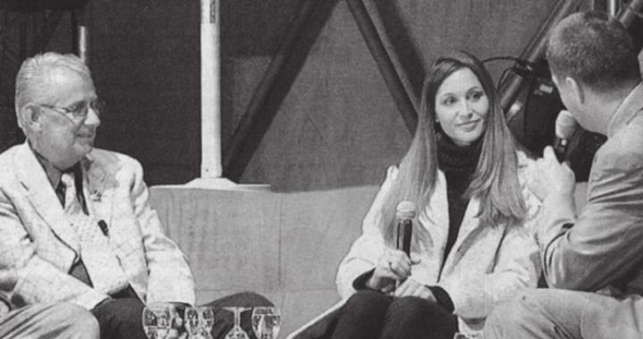 Am Galaabend der Hagewo gibt eine «Wetten dass ...»-Kopie. Miss Schweiz Mahara McKay und ER-Präsi Robert Steffen sind die Wettpaten. Bild: Archiv