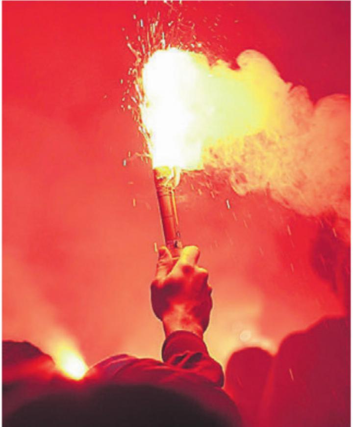 Der Cupsieg des FC Aarau wurde von Pyroattacken und Sachbeschädigungen überschattet. Symbolbild: pixabay