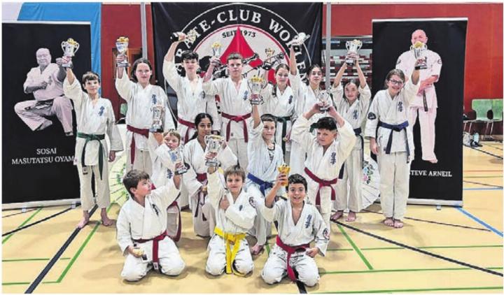 Erfolgreicher Wohler Karate-Nachwuchs am Kolibri-Cup. Bild: zg