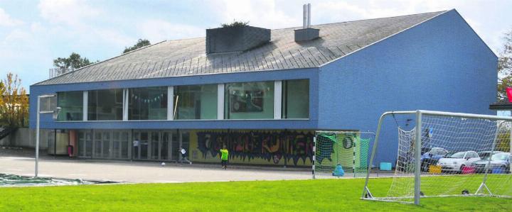 Künten legt einen guten Start für die Vorfinanzierung einer neuen Turnhalle hin. Diese soll zusätzlich zur bereits bestehenden Turnhalle gebaut werden. Bild: Archiv