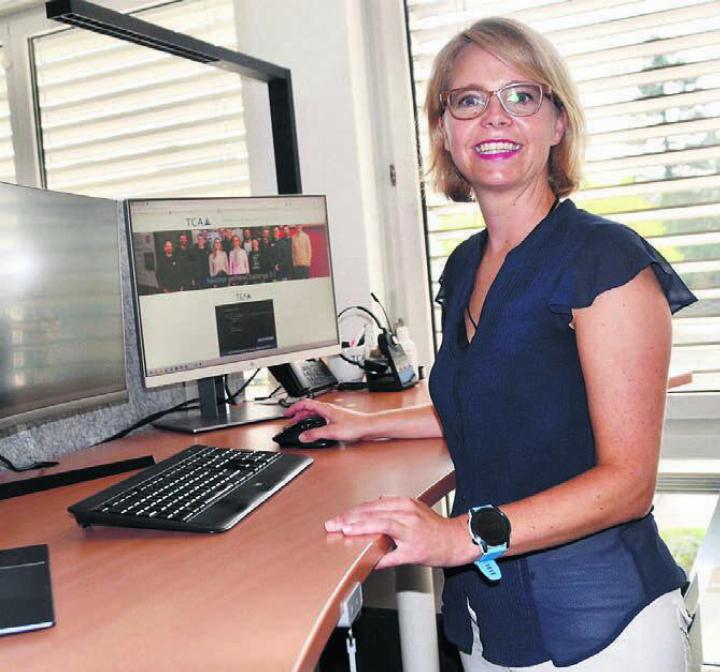 Im Gegensatz zu vielen anderen in der IT-Branche hat Cornelia Lehle, Co-Geschäftsleiterin der TCA in Muri, aktuell alle Arbeitsplätze besetzt. Bild: tst