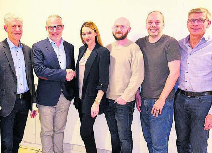 Sie bilden den Vorstand der Regionalpartei FDP Bremgarten-Zufikon: (v. l. n. r.): Kurt Funk (Zufikon), Peter Werder (Hermetschwil), Jenny Gerber (Oberwil-Lieli), Martin Spengler (Eggenwil), Cyril Lilienfeld (Bremgarten), Hans Hubschmid (Zufikon). Bild: zg