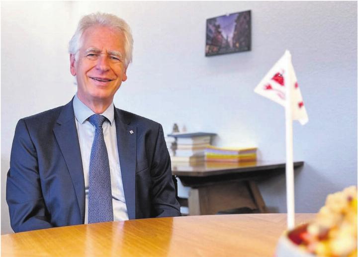 Stadtammann Raymond Tellenbach prägte das Städtli wie kein Zweiter. Er blickt zurück auf aufregende, intensive und spannende 19 Jahre in der Bremgarter Exekutivpolitik. Es sei ein Abschied 
mit Wehmut – und Dankbarkeit.
Bild: Sabrina Salm