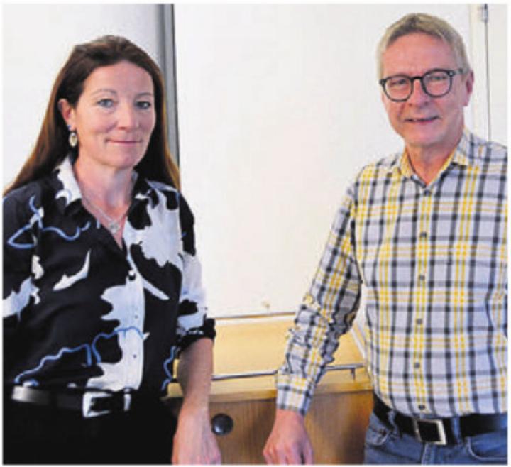 Gemeinderätin Natascha Brunold und Gemeindeschreiber Uwe Krzesinski. Bild: rwi Gemeinderätin Natascha Brunold und Gemeindeschreiber Uwe Krzesinski. Bild: rwi