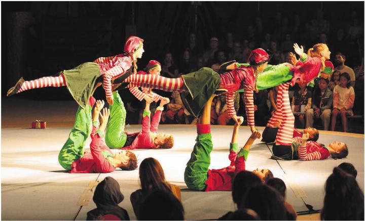 Im faszinierenden Familien- und Generationenprojekt sind alle Teil der Manege, vor und hinter den Kulissen. Bild: Arabas