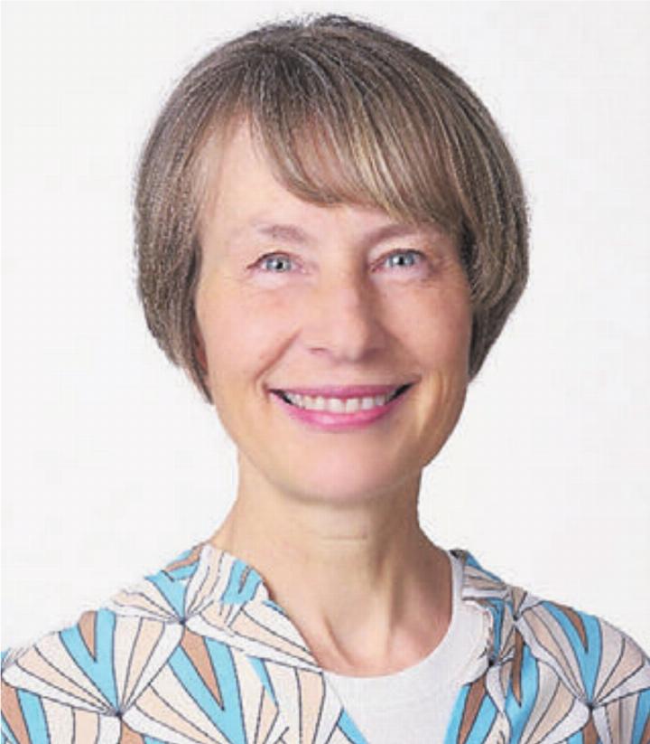 Elisabeth Graf Pannatier mag es, auf Exkursionen Kinder zu begeistern. Bild: zg