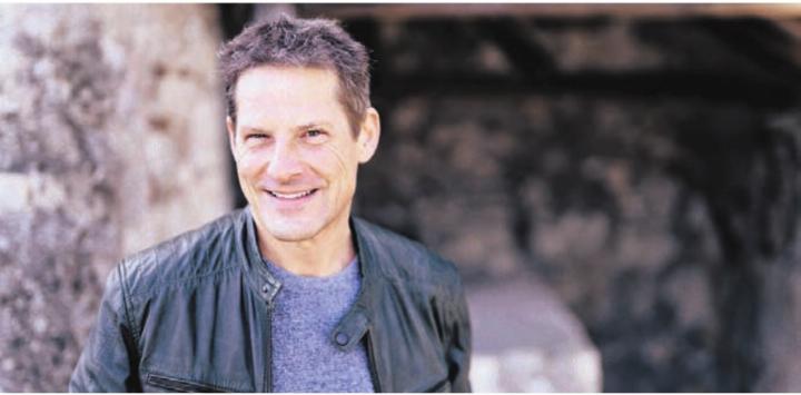 Oliver Schnyder, Pianist. Bild: Marco Borggreve