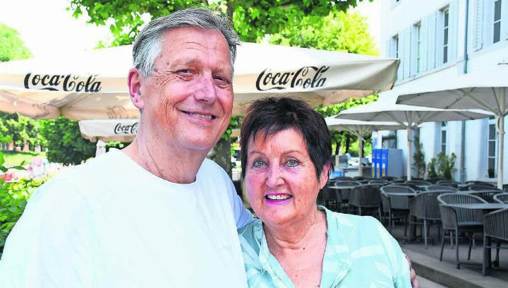 Die Open-Air-Verantwortlichen von Wohlen: Pitsch und Irene Bachmann garantieren wunderbare Filmabende unter dem Sternenhimmel – nun zum 31. Mal.
Bild: Daniel Marti