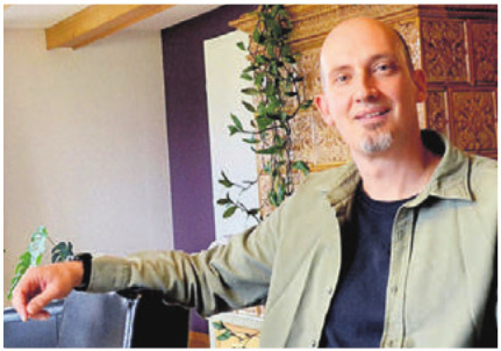 Gastgeber im Huus 14: Sven Inäbnit. Bild: tst