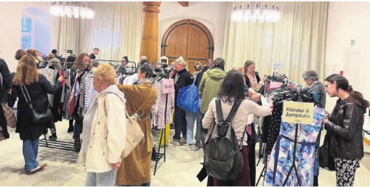 Die etablierte Kleidertauschbörse findet kommenden Sonntag statt. Bild: zg