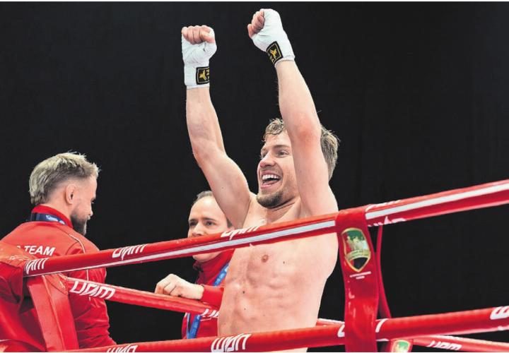 Zwei Kämpfe, zwei Siege. Roy Cipriano tritt erstmals an einer WM im Ring im Vollkontakt an. Am Ende platzen aufgrund einer Verletzung die Titelträume. Bilder: Aaron Fernandez Dominguez