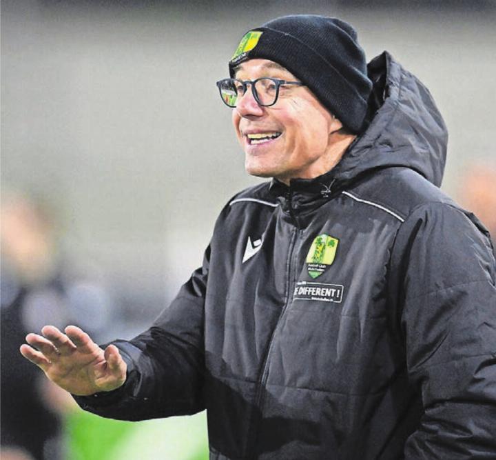 Seitdem der frühere Profitrainer Jürgen Seeberger den FC Mutschellen übernommen hat, spielt das Team in der Abwehr verbessert. Bild: awa