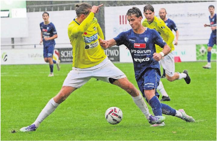 Djellon Shahini (rechts) erzielte gegen Langenthal den Ausgleich für den FC Wohlen. Es war zu wenig. Bild: Archiv/jl