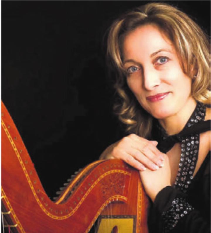Daniela Lorenz ist eine Meisterin der Harfenmusik. Bild: zg