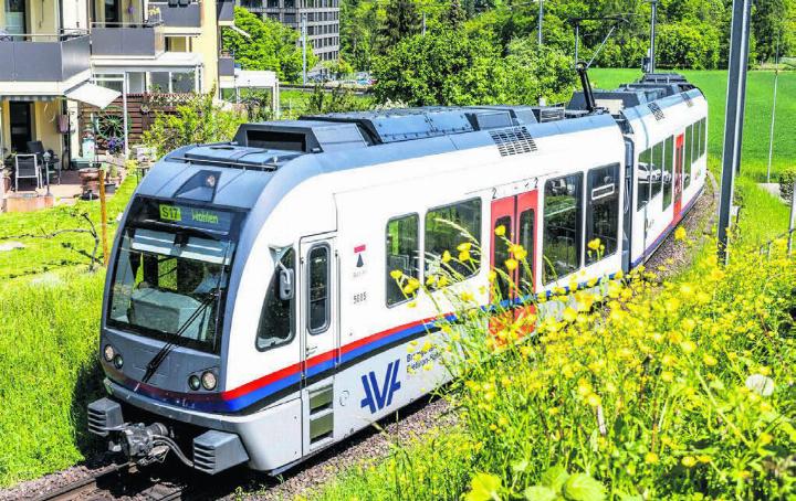 Die BDB wird auf verschiedenen Strecken zwischen Wohlen und Dietikon im Juli nicht fahren. Bild: pd