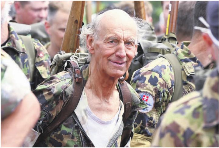 Kudi Steger am Pfingstlauf in Wohlen. Dieses Jahr hat er bisher alle Waffenläufe bestritten. Bild: Archiv/awa