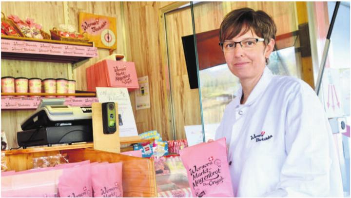 Das Markt-Magenbrot aus Rottenschwil erfreut sich schweizweit grosser Beliebtheit. Nun zieht Franziska Bosio mit dem Familienbetrieb um. Bild: tst