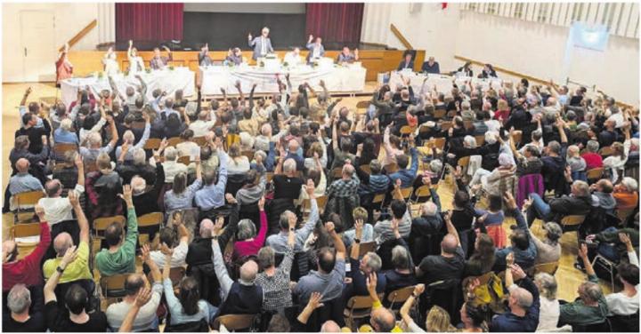 Der Entscheid der ausserordentlichen «Gmeind» vom Vorjahr genügt den kantonalen Ämtern nicht. Bild: Archiv/huy