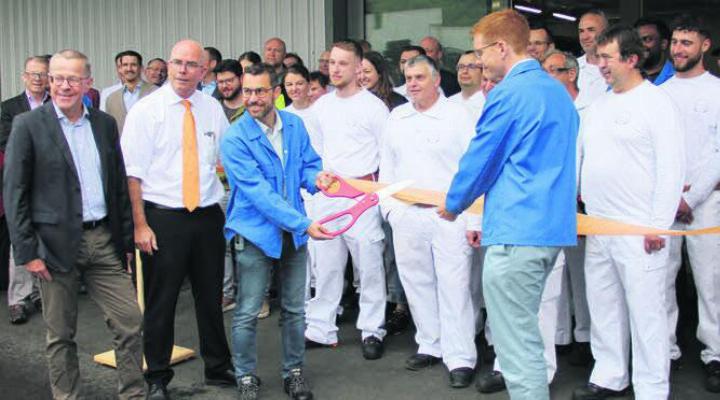 Die vielen Investitionen der letzten Jahre (hier die Einweihung der neuen Trocknungsanlage im Mai) machen sich bezahlt, der Umsatz zeigt nach oben. Bild: Archiv Die vielen Investitionen der letzten Jahre (hier die Einweihung der neuen Trocknungsanlage im Mai) machen sich bezahlt, der Umsatz zeigt nach oben. Bild: Archiv