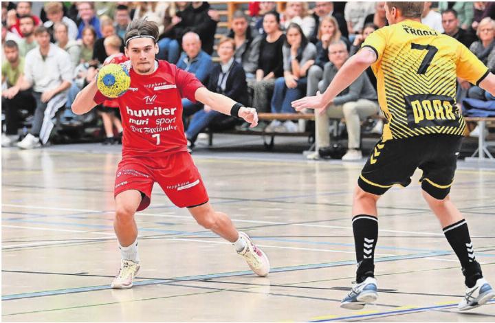 Konnte gegen Muotathal das Spiel an sich reissen: Jannis Furter vom TV Muri (links). Bild: tvm Konnte gegen Muotathal das Spiel an sich reissen: Jannis Furter vom TV Muri (links). Bild: tvm