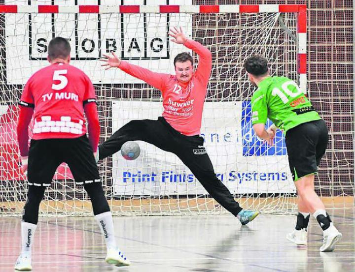 Goalie Ivo Rütiman ist in Form und übernimmt eine Schlüsselrolle. Bild: tvm