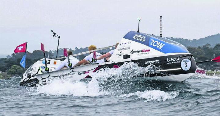 Seekrankheit, Rückenprobleme, Bootsschaden und trotzdem unterwegs zum Sieg: das Team Swiss Raw. Bild: zg