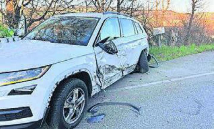 An den Fahrzeugen entstand hoher Sachschaden. Bild: pz
