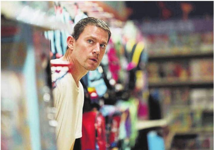 Monatelang hält sich der charismatische Einbrecher Channing Tatum in einem Spielzeugladen versteckt.
Bild: zg