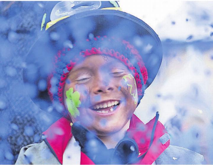 In der Primarschule Niederwil sind die Narren los. Ein abwechslungsreiches Programm erwartet die Schülerinnen und Schüler auch in diesem Jahr. Bild: pixabay