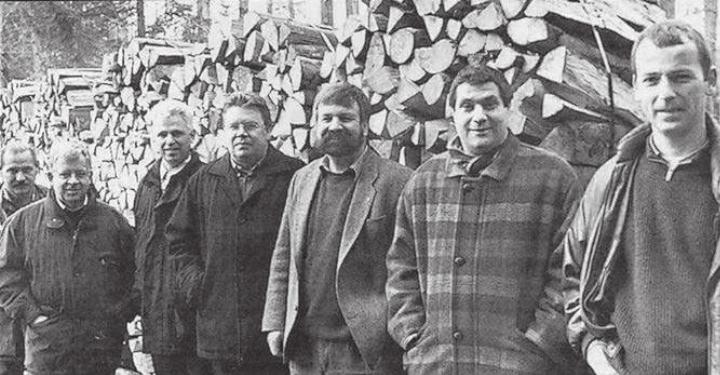 Gründungsvorstand der VHe Freiamt, von links: Josef Schärer, Robert Bannert, Urs Hüsser, Urs Strebel, Erwin Jansen, Roland Hüsser mit Geschäftsführer Stefan Staubli. Bild: Archiv