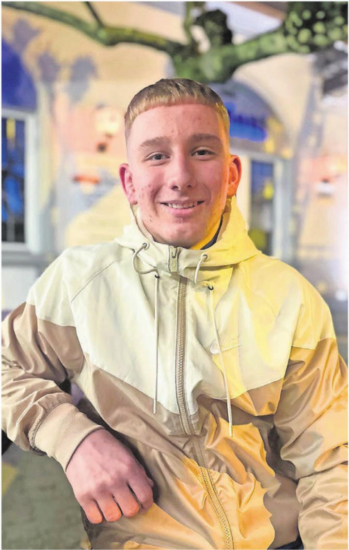 «Neben dem Ringen habe ich keine anderen Hobbys»: Kevin Birchler ordnet dem Sport alles unter. Und steht nun vor seinem ersten Halbfinal-Einsatz. Bild: Stefan Sprenger «Neben dem Ringen habe ich keine anderen Hobbys»: Kevin Birchler ordnet dem Sport alles unter. Und steht nun vor seinem ersten Halbfinal-Einsatz. Bild: Stefan Sprenger