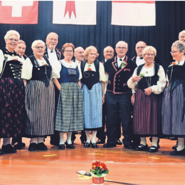 Aktivitäten eingestellt - Noch 2023 wurde der Berner Trachtenchor Bremgarten vom Nordwestschweizerischen Jodlerverband (NWSJV) für 75 Jahre Verbandszugehörigkeit geehrt. Nun tritt der Verein nicht mehr öffentlich auf. Den stetigen Rückgang der Anzahl aktiver Mitglieder konnte man nicht kompensieren. Bild: zg