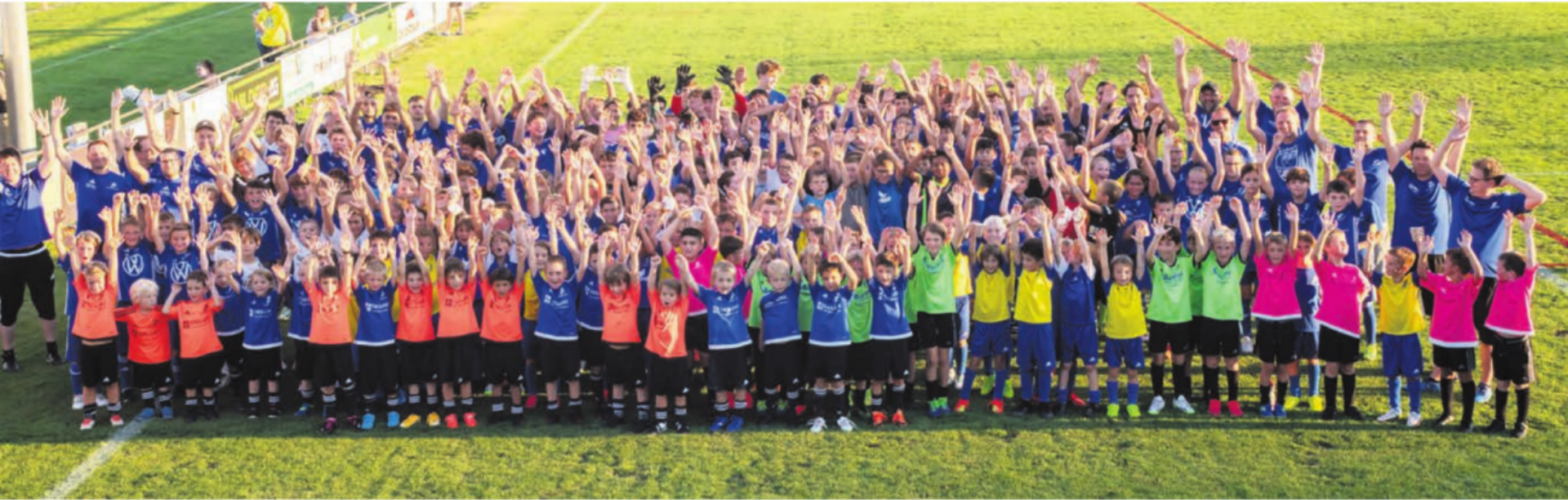 Rund 350 Kinder, Jugendliche und Erwachsene trainieren und spielen heute in 16 Teams. Tendenz steigend. Dadurch kommen die Rasenplätze an den Anschlag. Bilder: zg/chh - Das Bild wird blockiert. – Möglicherweise durch einen aktiven Adblocker.