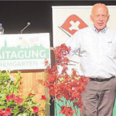 «Ohne Hellebarde und Trumpismus» - Ueli Maurer im Casino.    Bild: wam