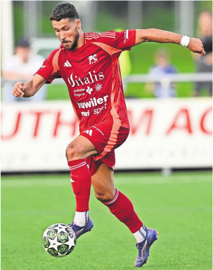 Vorne, hinten, überall: Tihomir Grabovica ist in Topform.    Bild: Archiv/awa