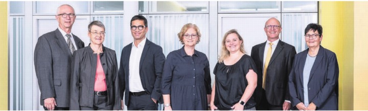 Der aktuelle Stiftungsrat des Spitals Muri (von links): Roli Schumacher, Kerstin Moeller, Stephan Bauer, Stiftungsratspräsidentin Sabina Rüttimann, Nadja Koch, Pascal Gregor, Evelyn Pfister Meier.    Bild: zg