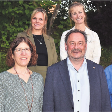 Weniger Geburten, weniger Beratung - Sie führen den Verein in den nächsten vier Jahren: (hinten von links) Maria Fiechter, Sonja Isler-Rüttimann, (vorne von links) Nadja Stalder, Renato Sanvido und Natascha Brunold.