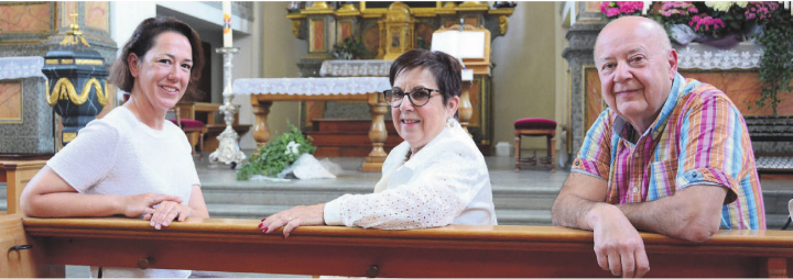 Sie wollen, dass die Kirchgemeinde Niederwil eigenständig und aktiv bleibt (von links): Karin Giger (sie tritt im Herbst zur Wahl an) und die beiden abtretenden Kirchenpflegemitglieder Marlis Töngi und Adrian Paniz. Bild: Chregi Hansen