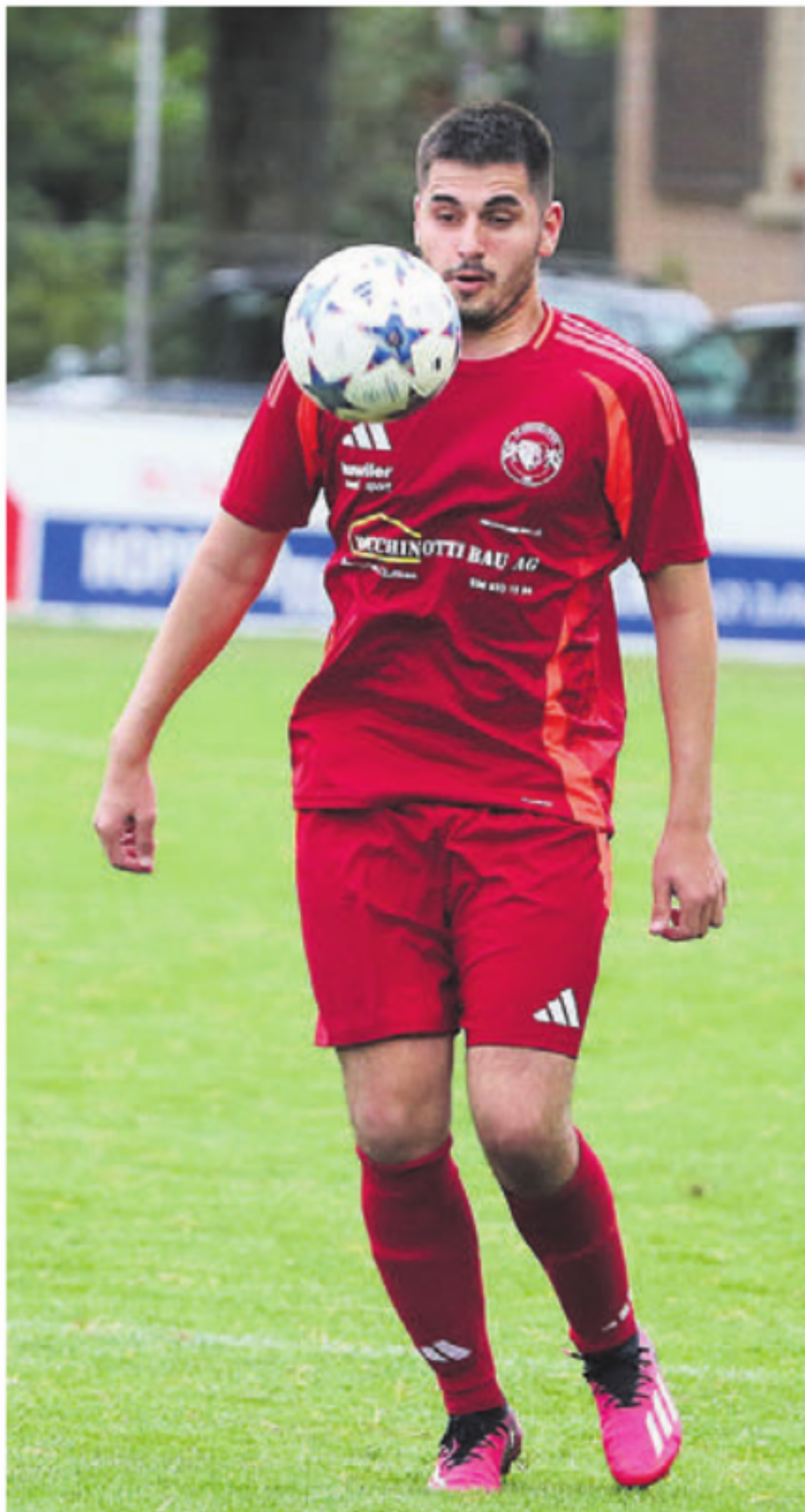 Halil Hoxhaj und der FC Bremgarten spielen auch nächste Saison in der 3. Liga. Bild: Archiv - Das Bild wird blockiert. – Möglicherweise durch einen aktiven Adblocker.