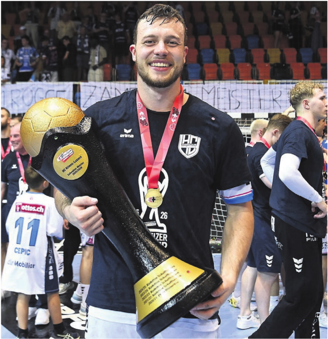 Hat mit dem HC Kriens-Luzern Schweizer Handballgeschichte geschrieben: Marc Bader. Die Innerschweizer holen zum ersten Mal den Meistertitel. Bild: Alexander Wagner Hat mit dem HC Kriens-Luzern Schweizer Handballgeschichte geschrieben: Marc Bader. Die Innerschweizer holen zum ersten Mal den Meistertitel. Bild: Alexander Wagner