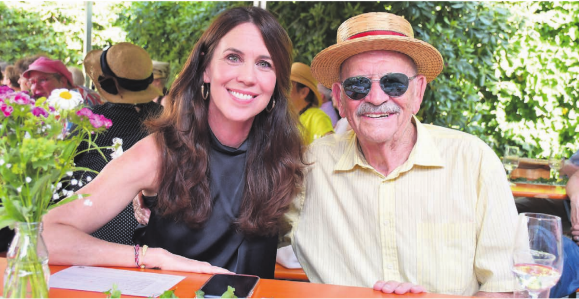 Der Vater begleitete die Tochter an die Feierlichkeiten: SRG-Generaldirektorin Susanne Wille und Franz Wille, ehemaliger Politiker (Grossrat und Einwohnerrat).   Bilder: Daniel Marti - Das Bild wird blockiert. – Möglicherweise durch einen aktiven Adblocker.