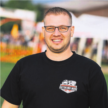 Heimaturlaub fürs Autokino - Joel Knecht engagiert sich seit 2016 für das Autokino in Muri. Bilder: zg