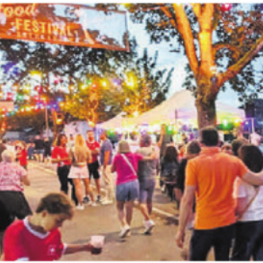 Die «Öpfelchüechli»-Zwillinge - Das Reussfoodfestival steht in den Startlöchern. Bild: Archiv