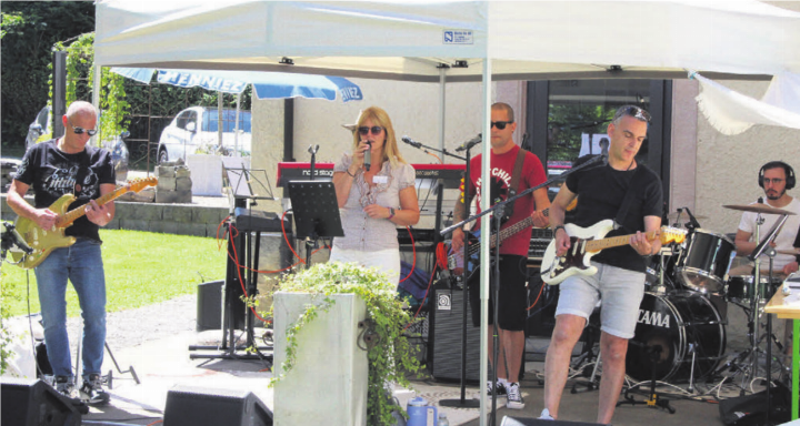 Livemusik und vieles mehr gab es zum diesjährigen Gärtnerhausfest.
Bilder: zg