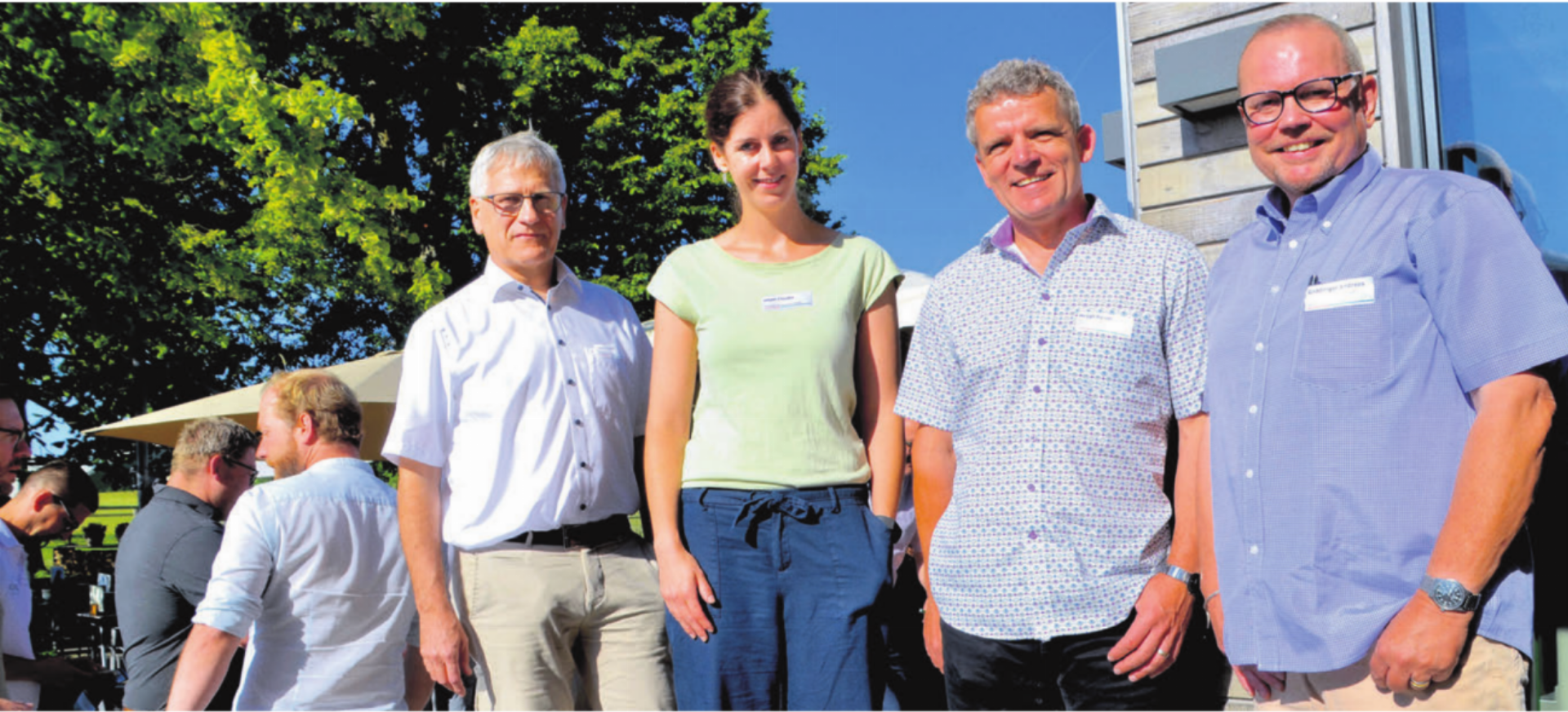 Sie repräsentieren «Freiamt.Mittendrin.» (von links): Daniel Räber, Repla-Geschäftsstelle, Claudia Heger, Areal- und Flächenmanagerin, Rainer Heggli, Repla-Präsident, und Andreas Gnädinger, Präsident Repla-Wirtschaftskommission. Bild: Thomas Stöckli - Das Bild wird blockiert. – Möglicherweise durch einen aktiven Adblocker.