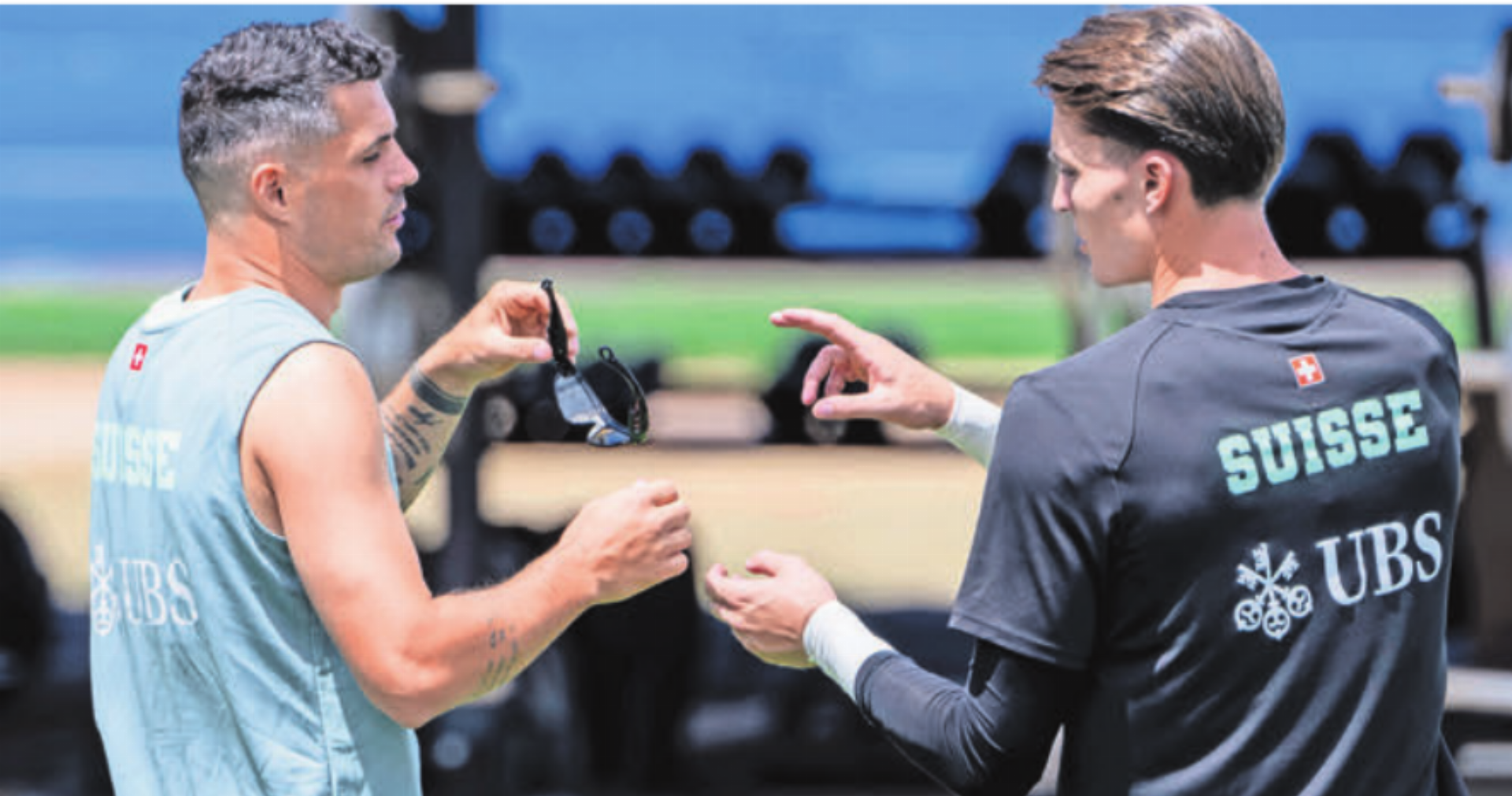 Nati-Captain Granit Xhaka (links) und der Beriker Marvin Keller. Bild: Freshfocus - Das Bild wird blockiert. – Möglicherweise durch einen aktiven Adblocker.