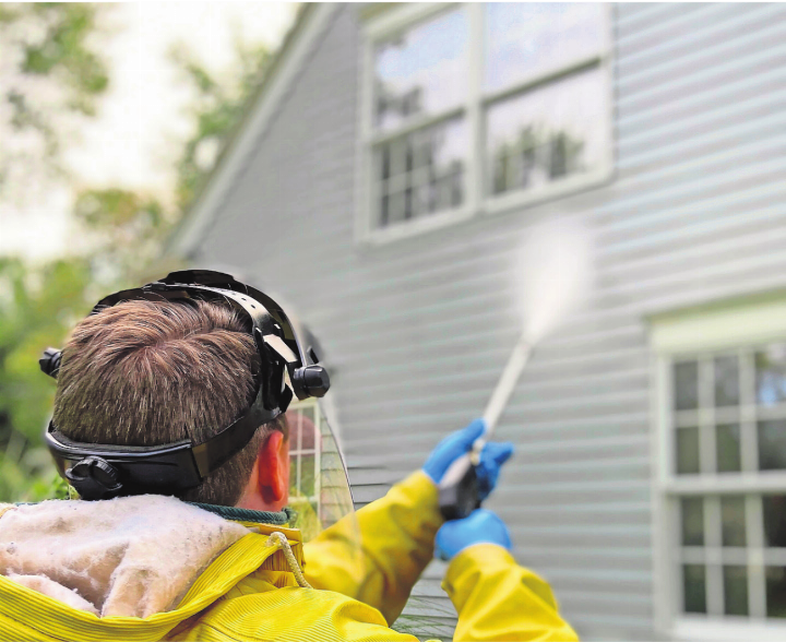 Ein Handwerker führte mit seinen zwei Söhnen Arbeiten an einem Haus aus – über den Preis dafür wurde jetzt vor Gericht gestritten. Bild: pixabay