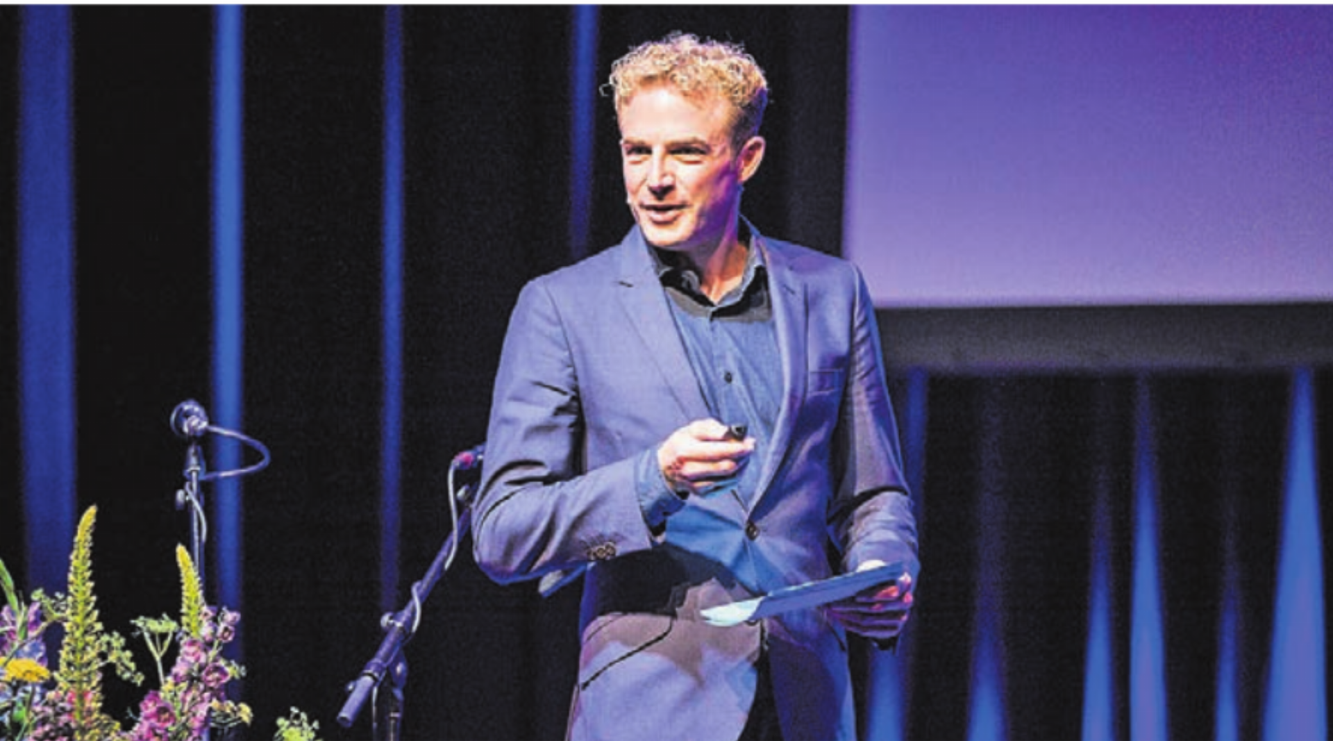 Michael Elsener hält in Zufikon eine 1.-August-Ansprache.
Bild: zg / Philippe Hubler - Das Bild wird blockiert. – Möglicherweise durch einen aktiven Adblocker.
